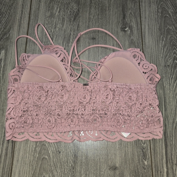 PINK by Victoria's Secret Crochet Lace Bralette size large - Picture 3 of 8